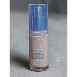 Revlon Illuminance Skin-Caring Liquid Foundation 1 oz 109 Light Ivory New Sealed